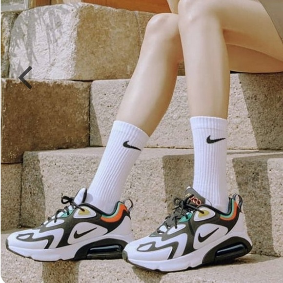 Nike Air Max 200 “Rasta” Kids sneakers - SZ 5.5- W 7 - Picture 1 of 5